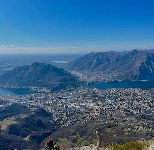Lakefront In Center - Cozy With Amazing Views Διαμέρισμα *