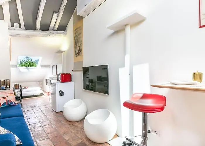 Apartman Lakefront In Center - Cozy With Amazing Views *