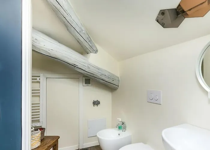 Lakefront In Center - Cozy With Amazing Views Apartman Lecco