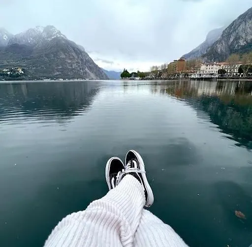 Lakefront In Center - Cozy With Amazing Views Лекко