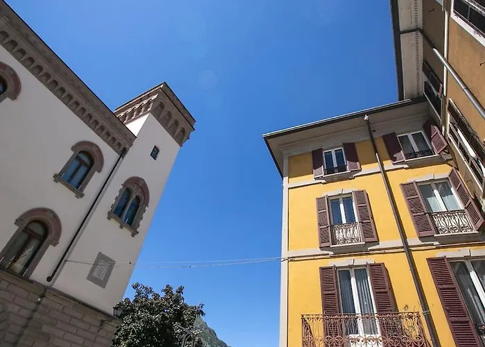 Lakefront In Center - Cozy With Amazing Views